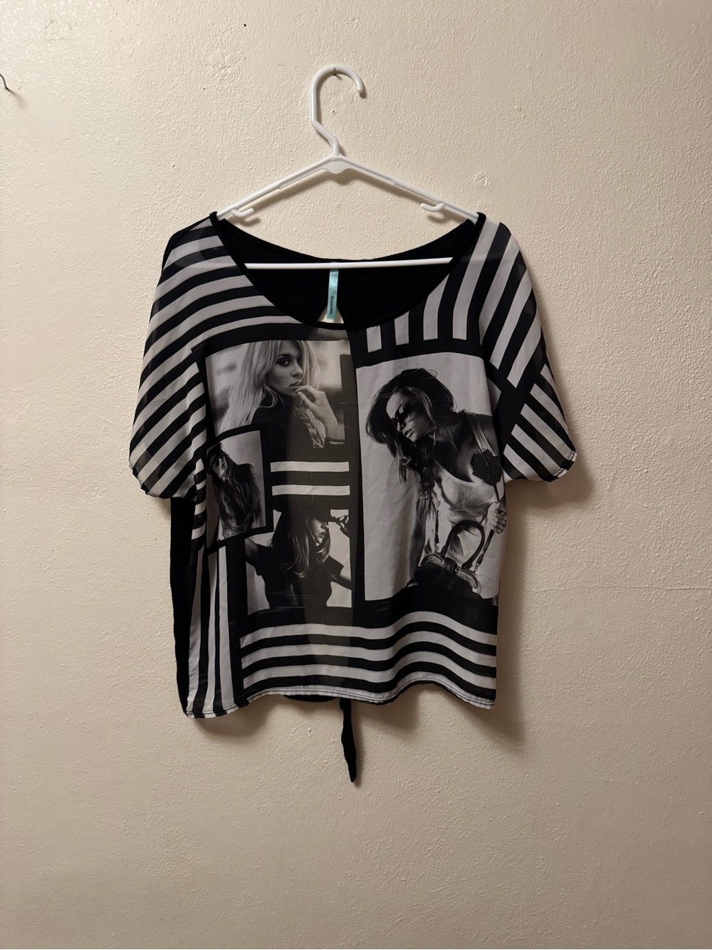 Rhapsodielle Sheer Graphic Open Back Top | Black & White Striped Retro Tee (M)